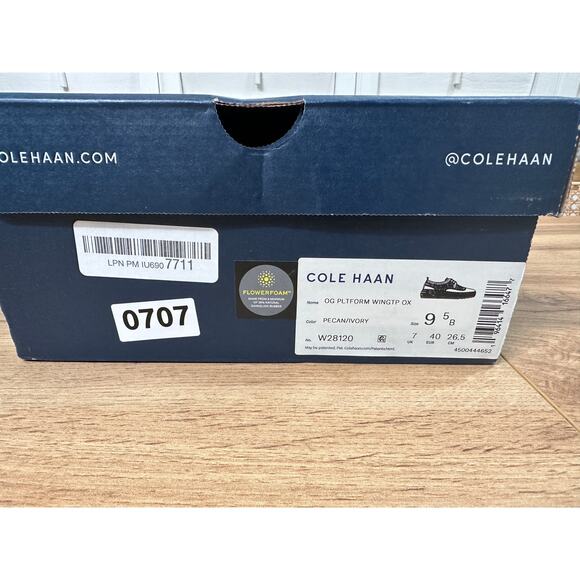 Cole Haan Women's OG Platform Wingtip Oxford Pecan Ivory Leather Size 9.5 US NIB - Picture 13 of 15